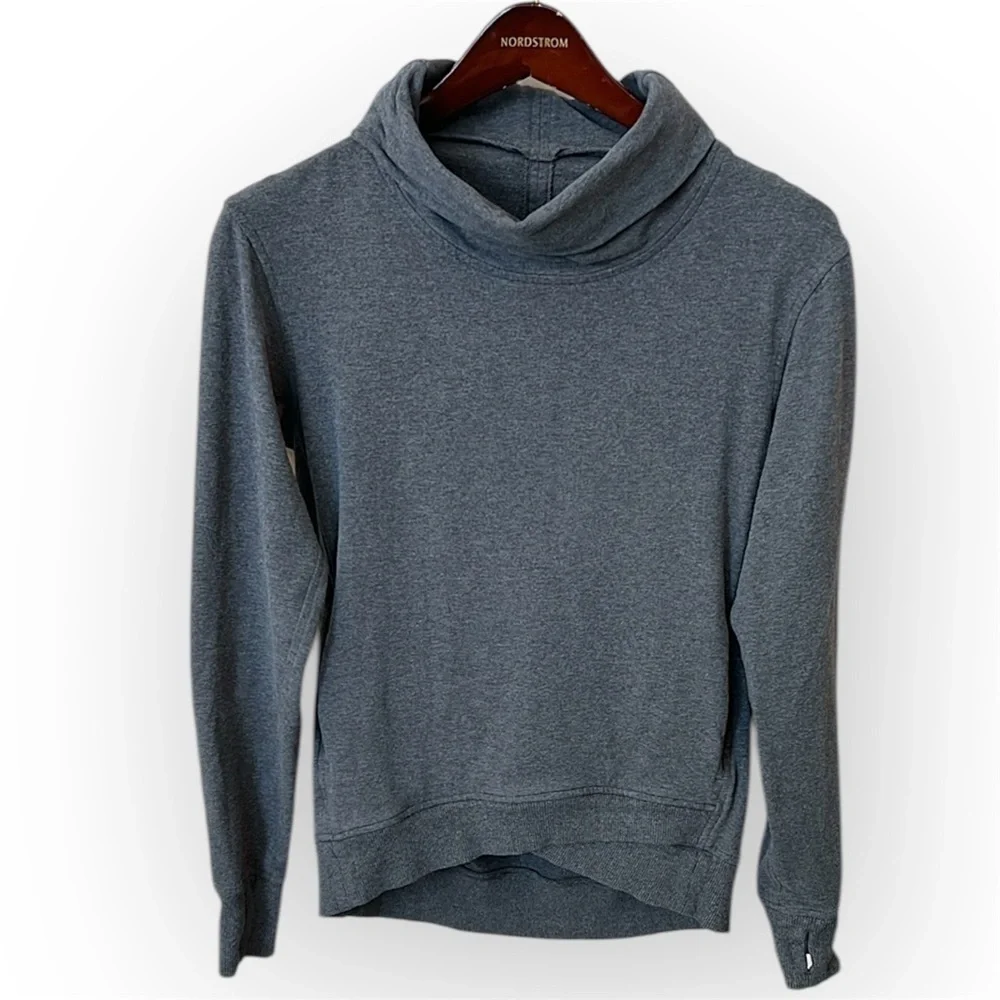 Lululemon On the Double turtleneck pullover sweatshirt, grey, size 4 - Picture 2 of 13